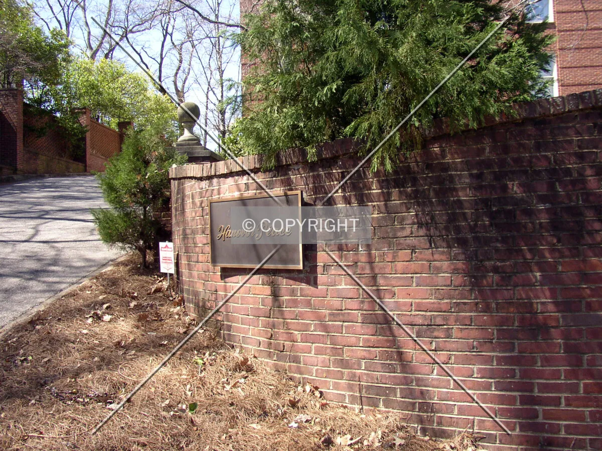 Signage off 28th Street South