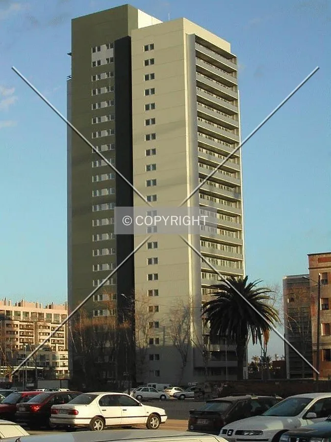 View of the building from Avenida Diagonal