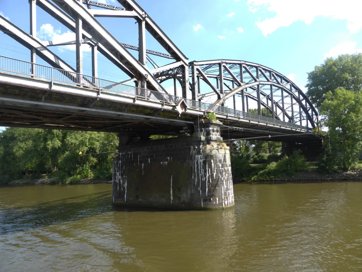 Photo 877-026-572