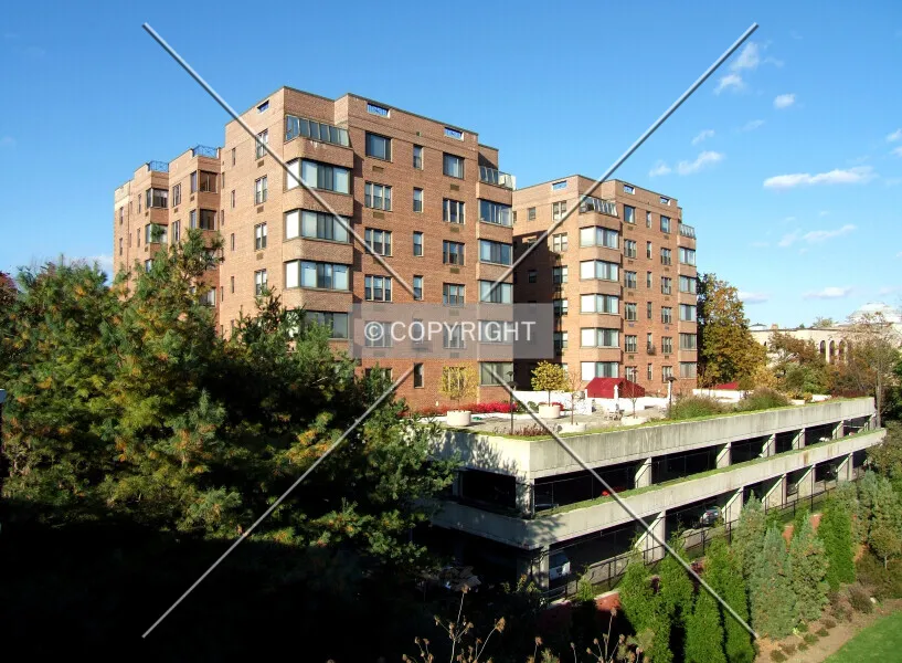 Photo 087-726-317