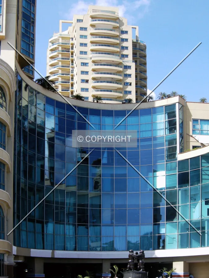 Photo 878-153-856