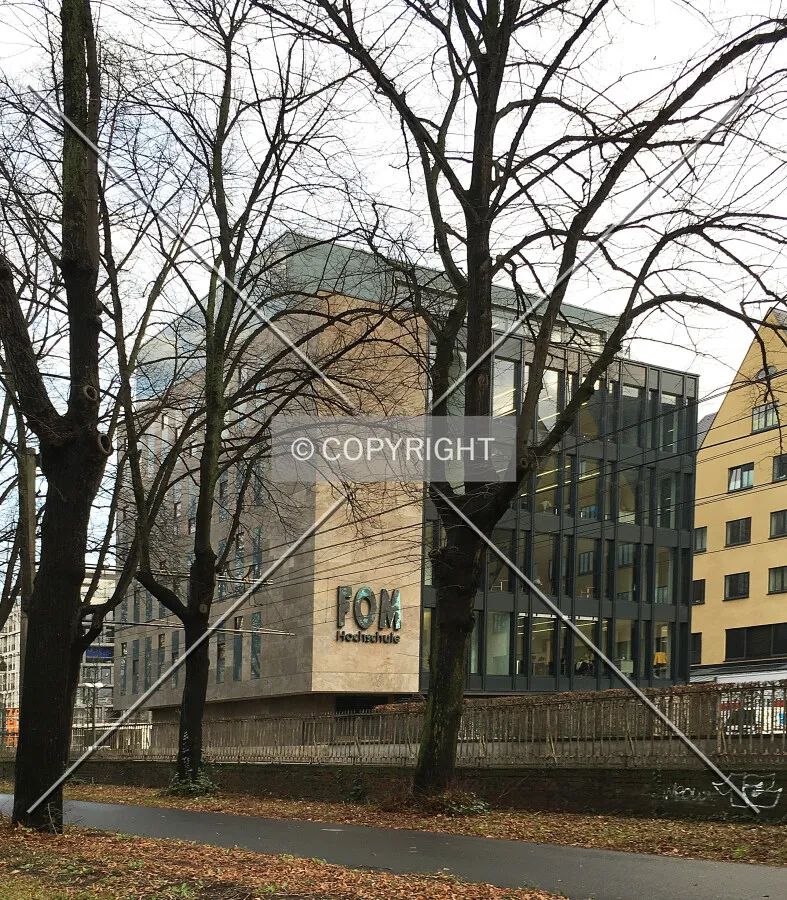 Photo 087-823-424