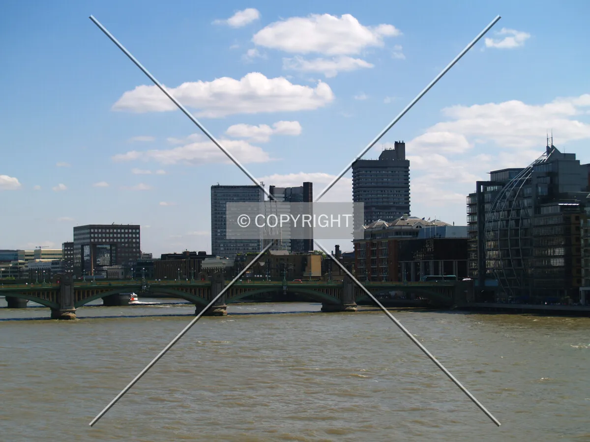 Looking toward the east from Millenium Bridge
