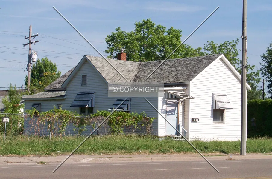 Photo 879-279-708