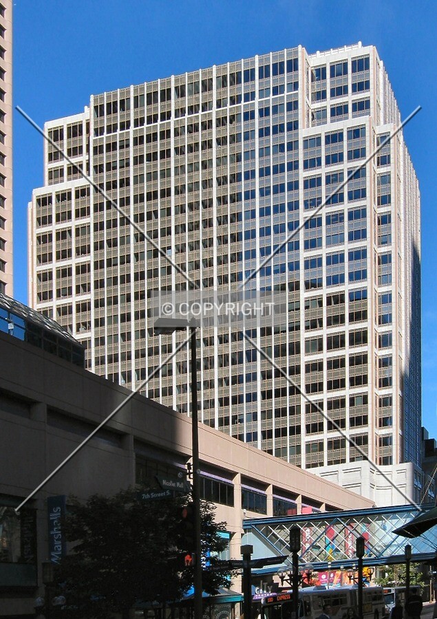 View to the north from 7th Street South/Nicollet Mall