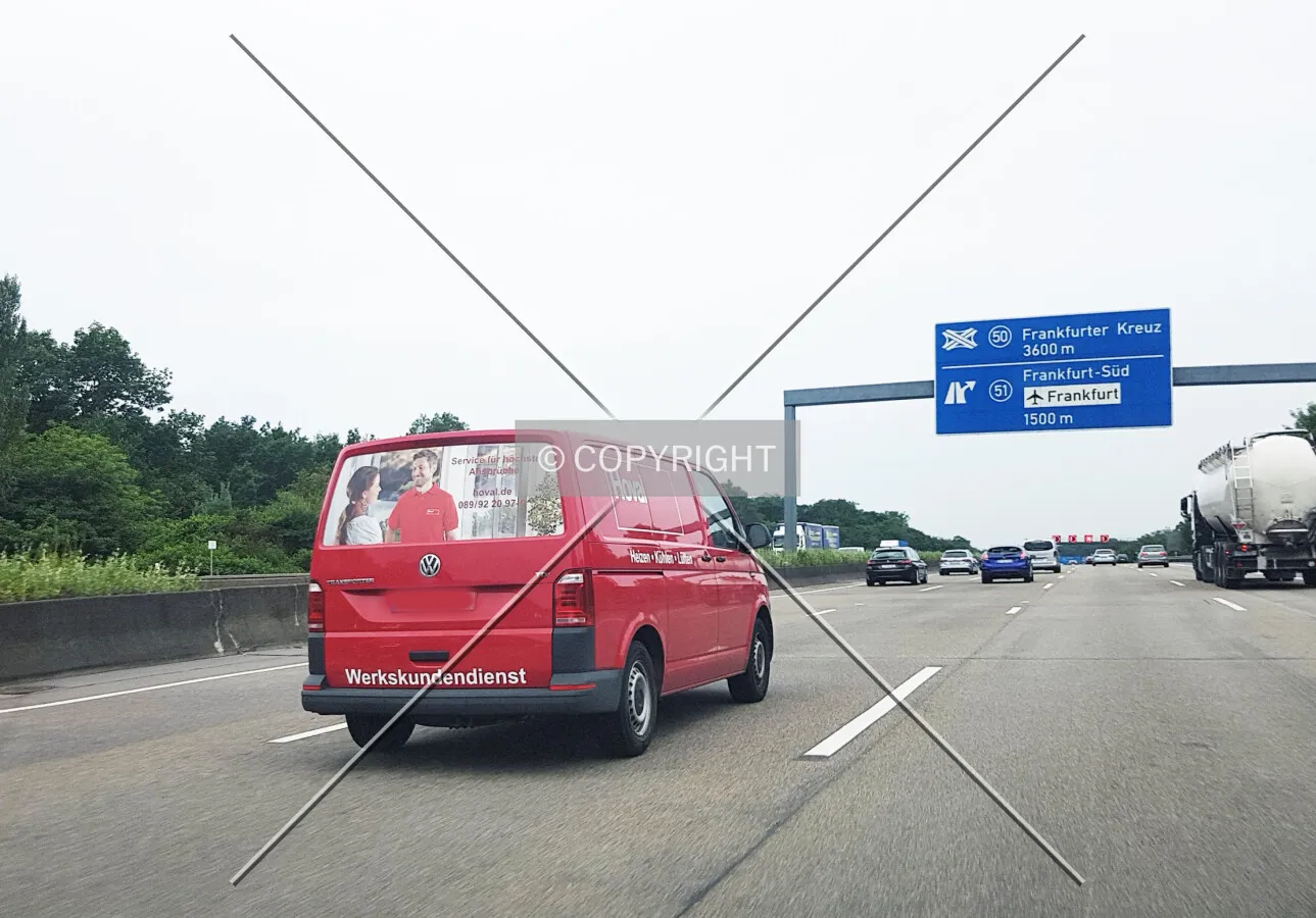 Truck on highway A3