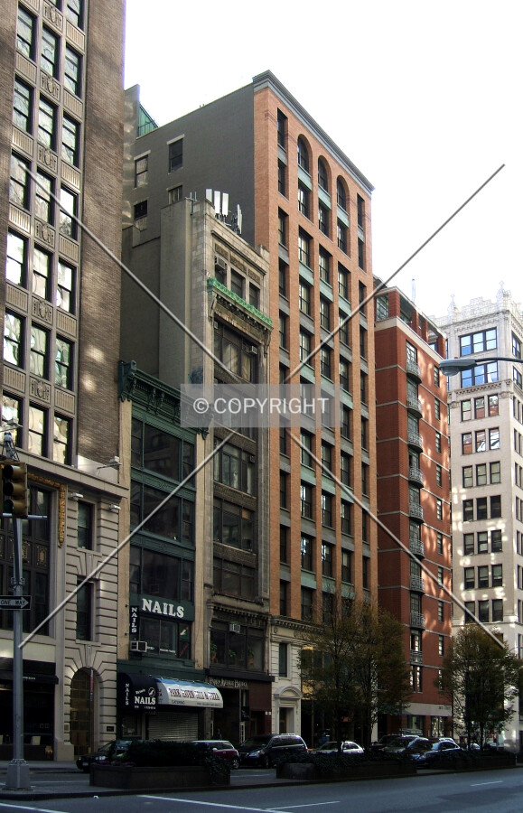 View from the northwest on Park Avenue South