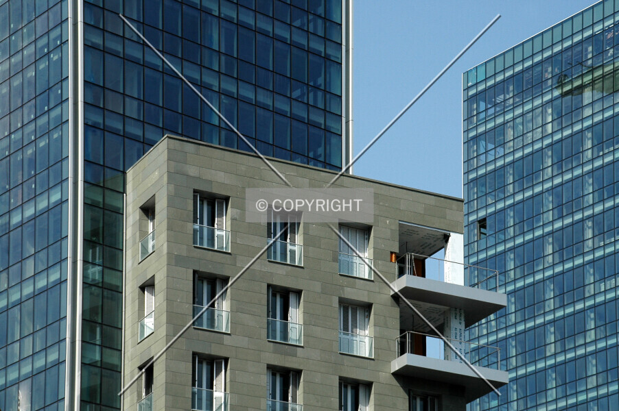 Photo 883-182-032