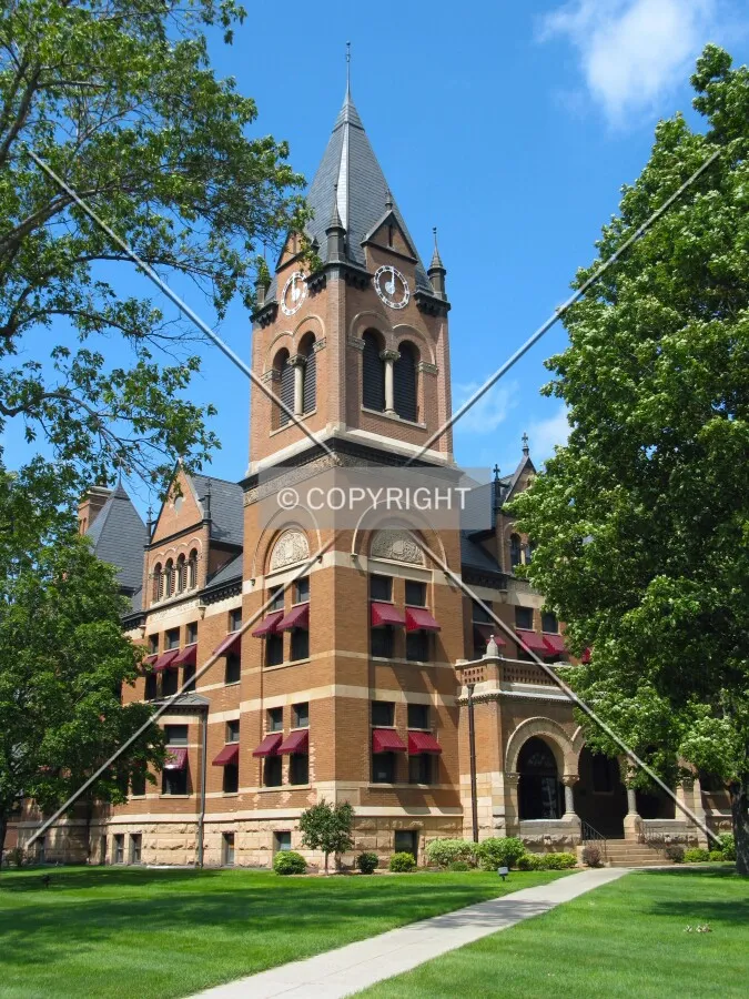 Full elevation from the courthouse lawn
