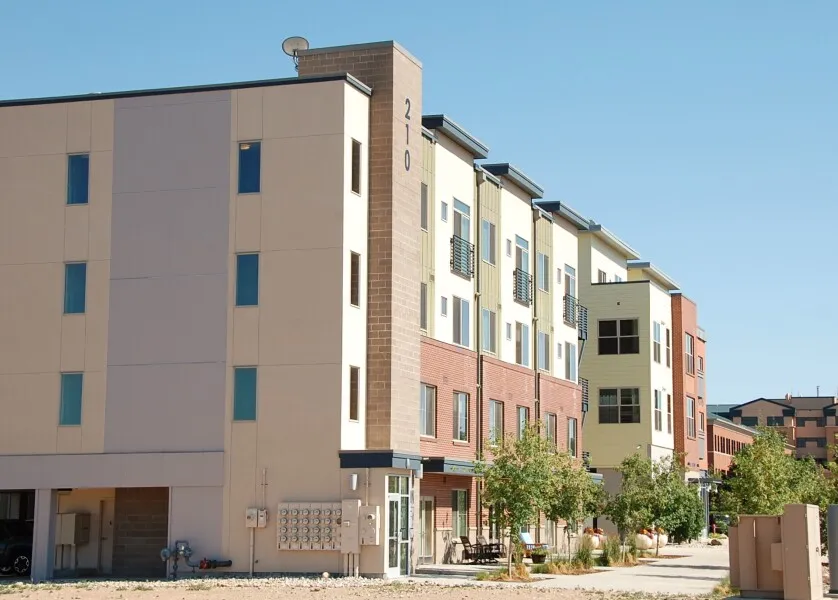 Mason Street Flats @ 210