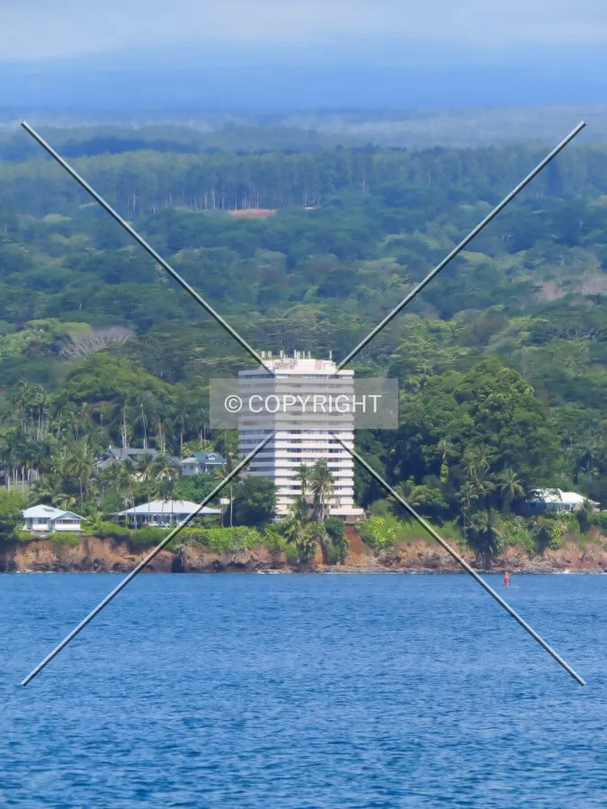 View across Hilo Bay from Liliuokalani Park