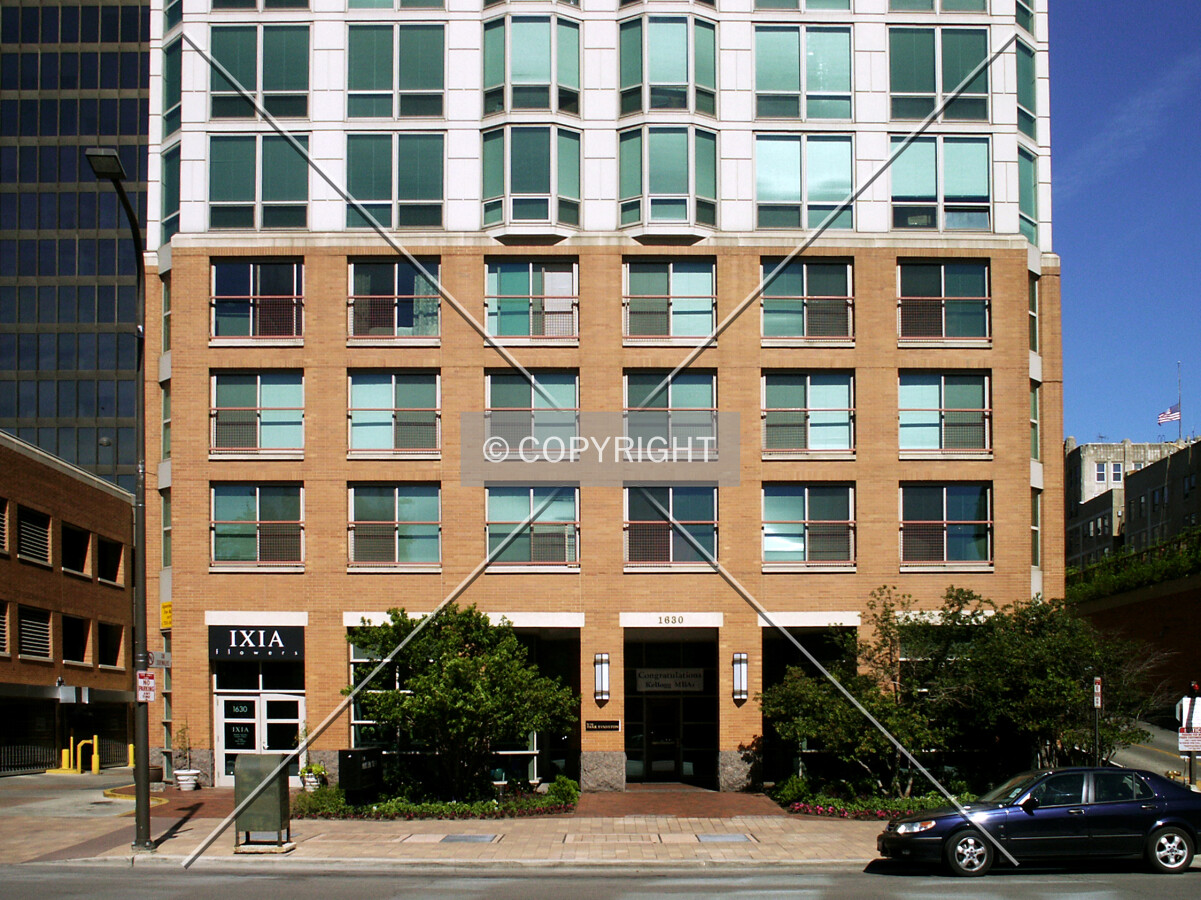 Base and entrance on Chicago Avenue