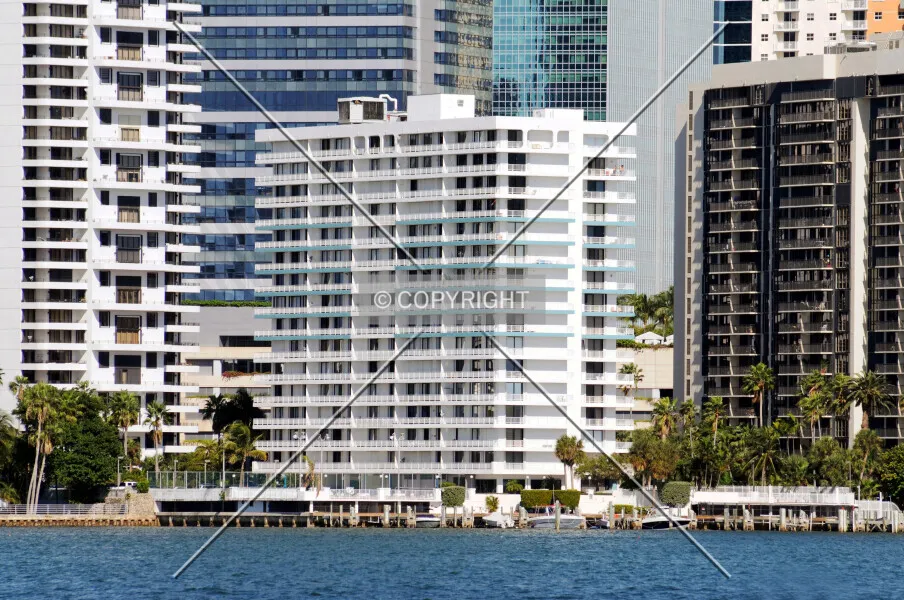 Photo 886-658-930