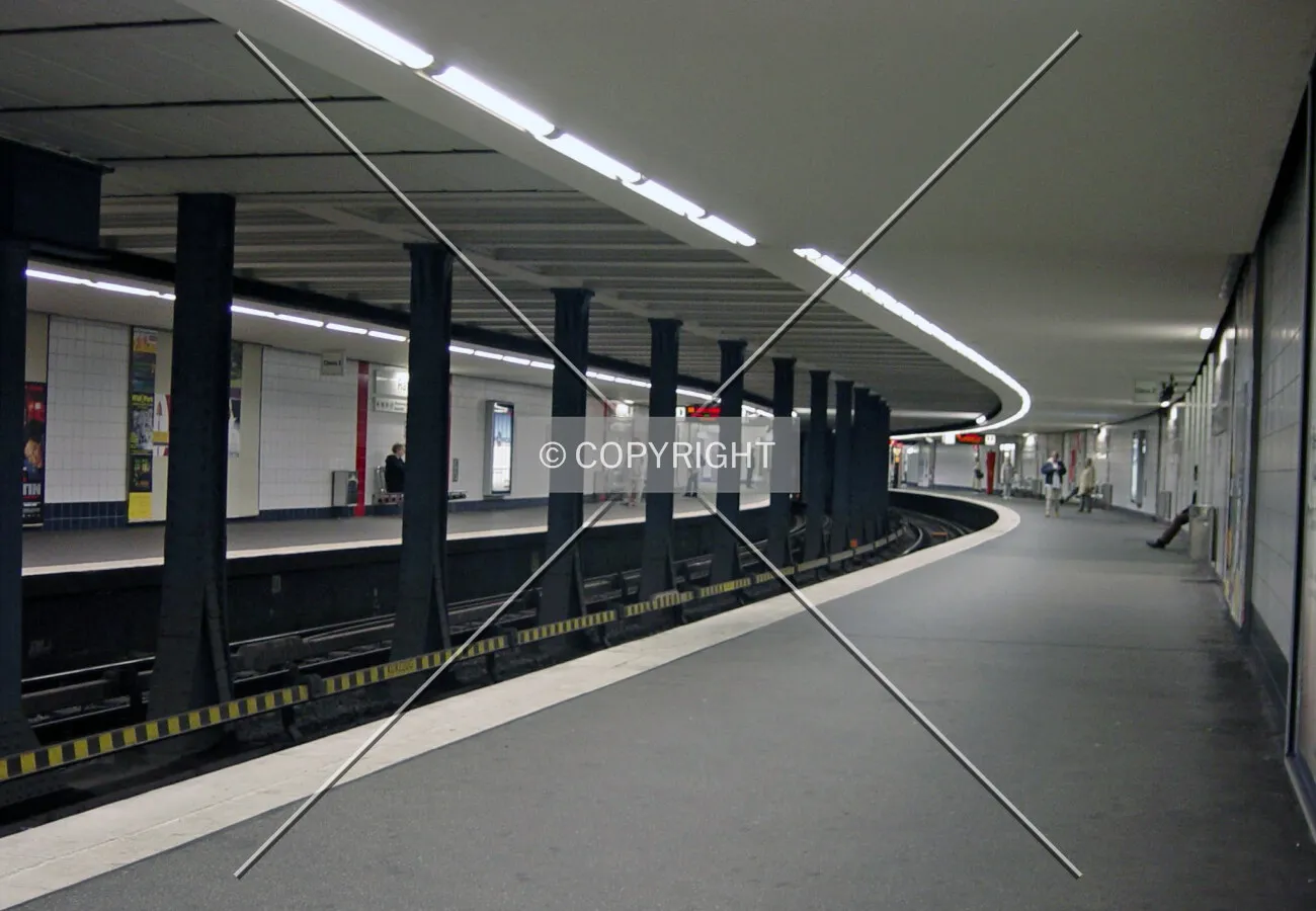 Underground U-bahn station
