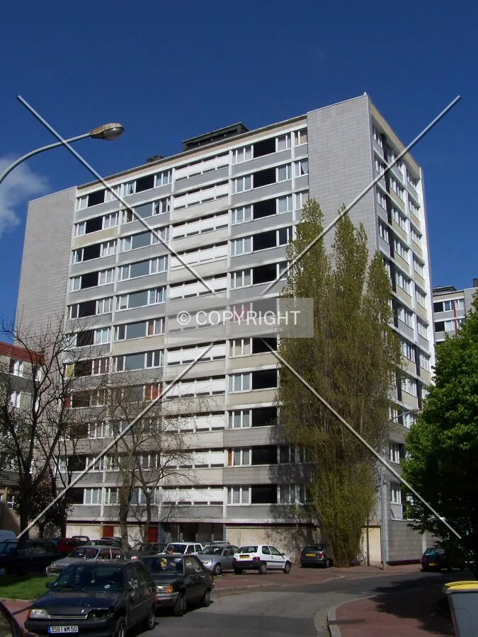 Vue depuis la Rue du Vieux Pont