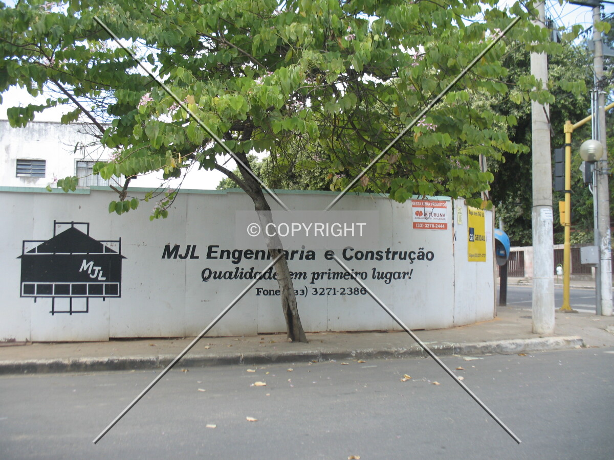 Construction site seen from Rua Dom Pedro II