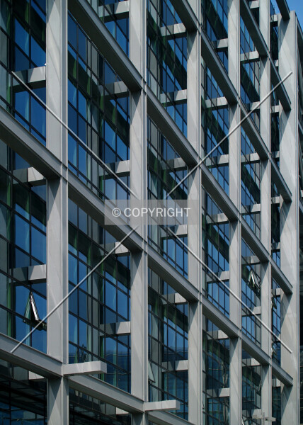 Photo 893-244-294