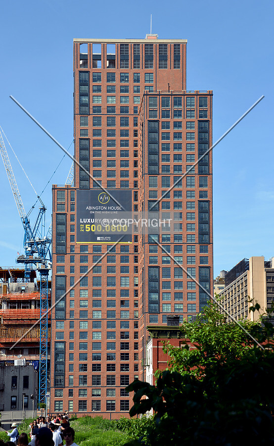 View from the southwest on the High Line