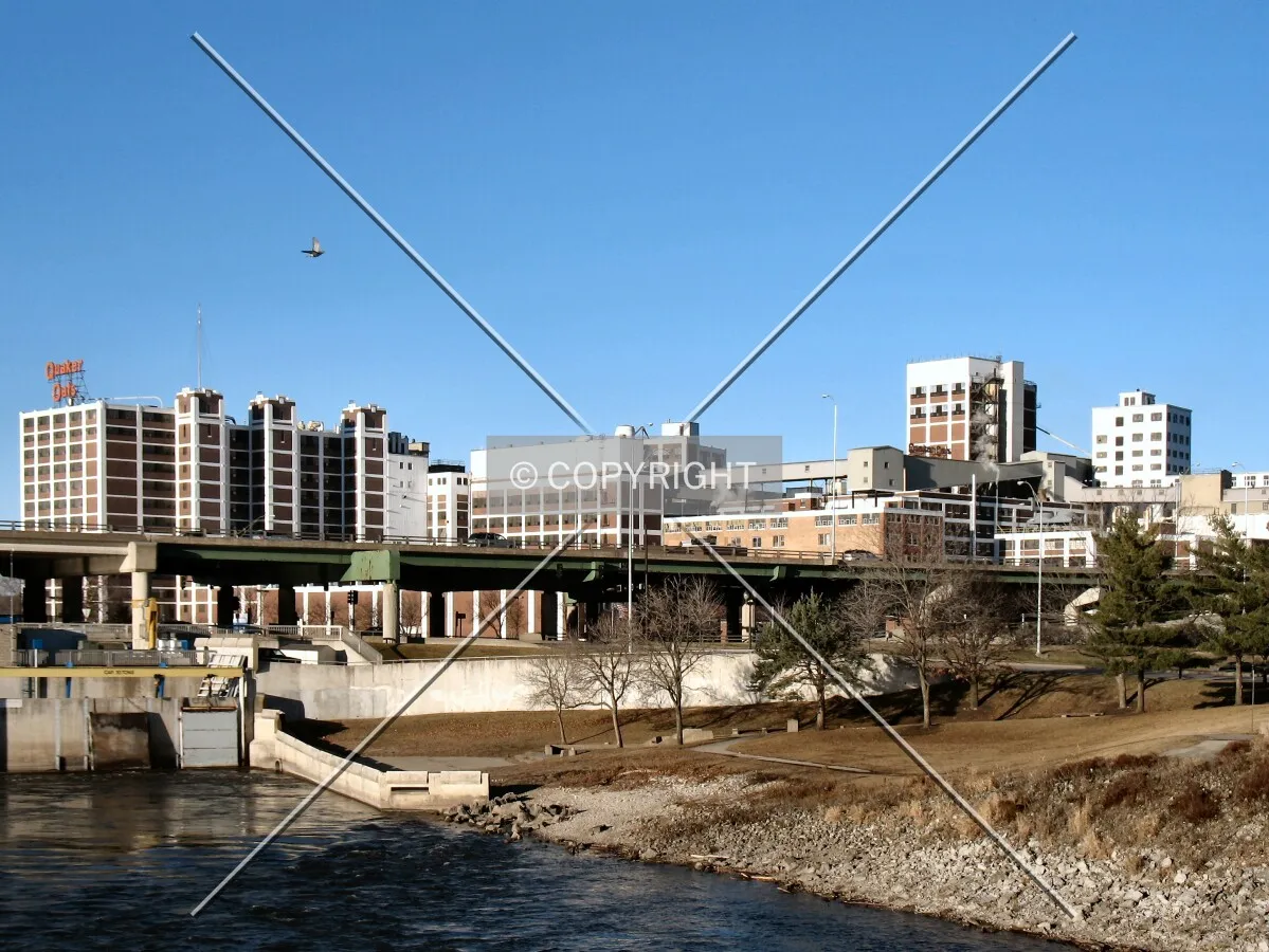Distant view to the north from the Cedar River