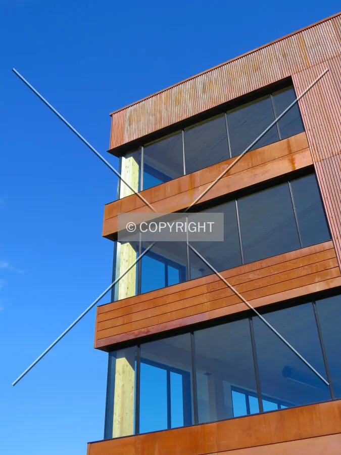 West corner from the 4th Street viaduct; wood frame clearly visible