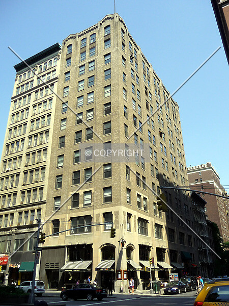 Photo 895-697-441