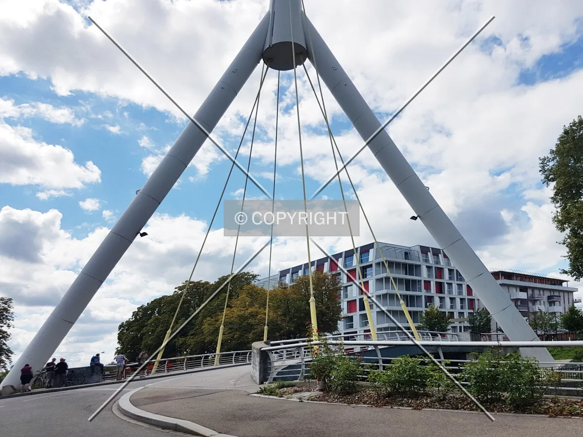 Photo 089-572-037