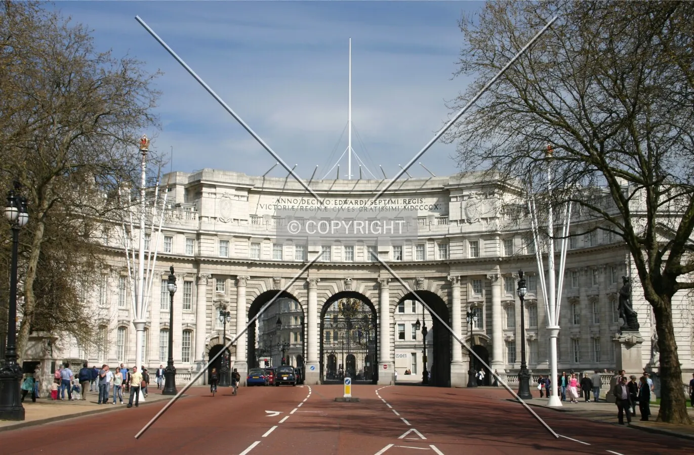 Admiralty Arch looking northeast from the Mall