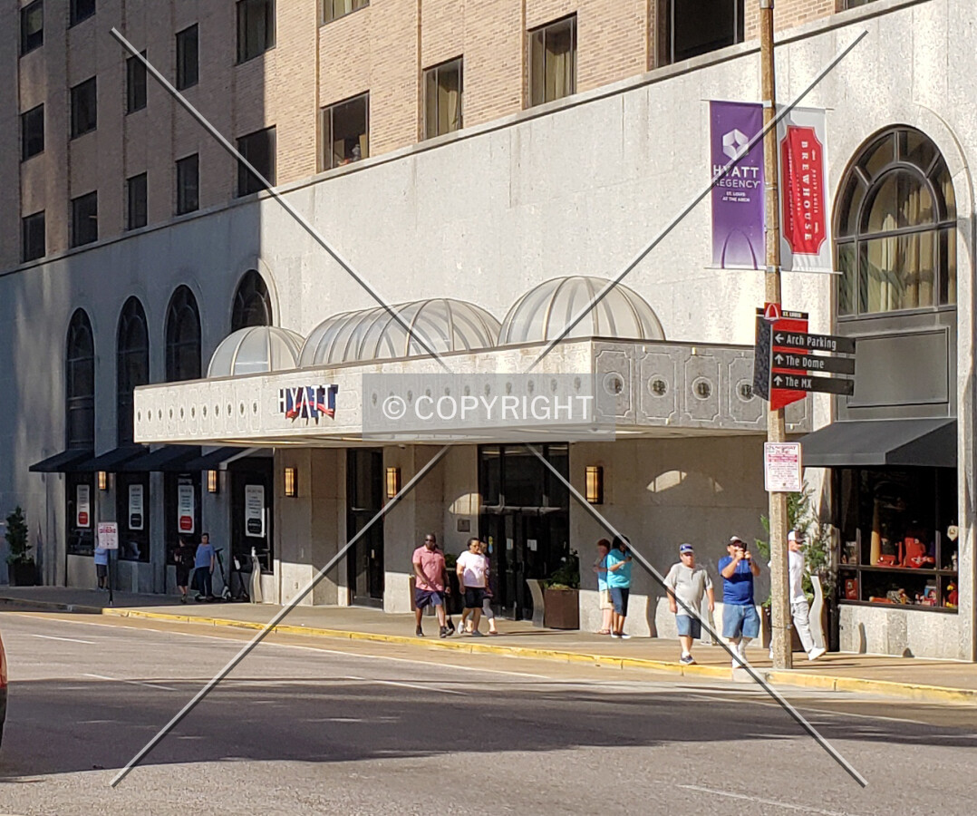Broadway entrance; July 13, 2019