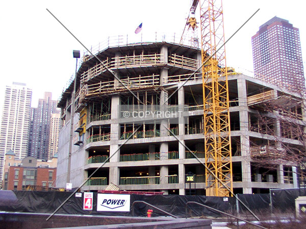 7 floors up - 20 Jan 2002