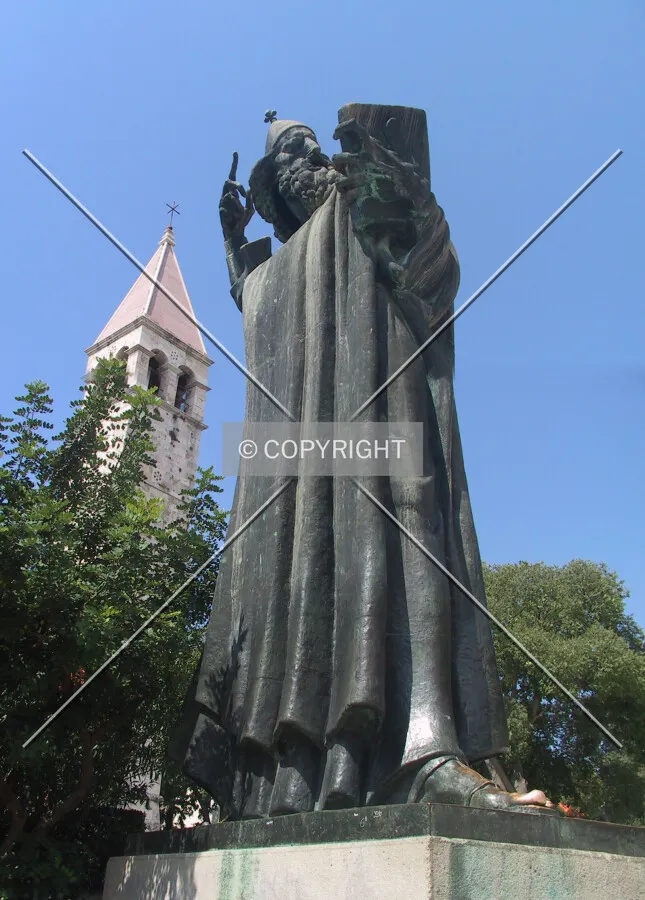 Statue of Gregorius of Nin