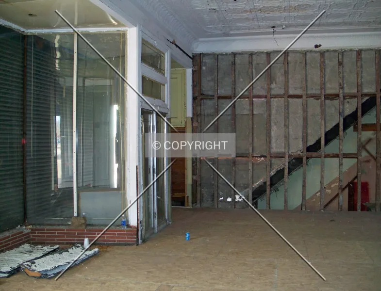 Photo 008-982-976