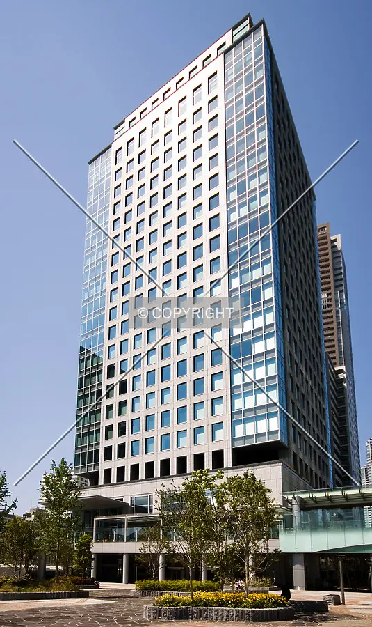 Full-height view