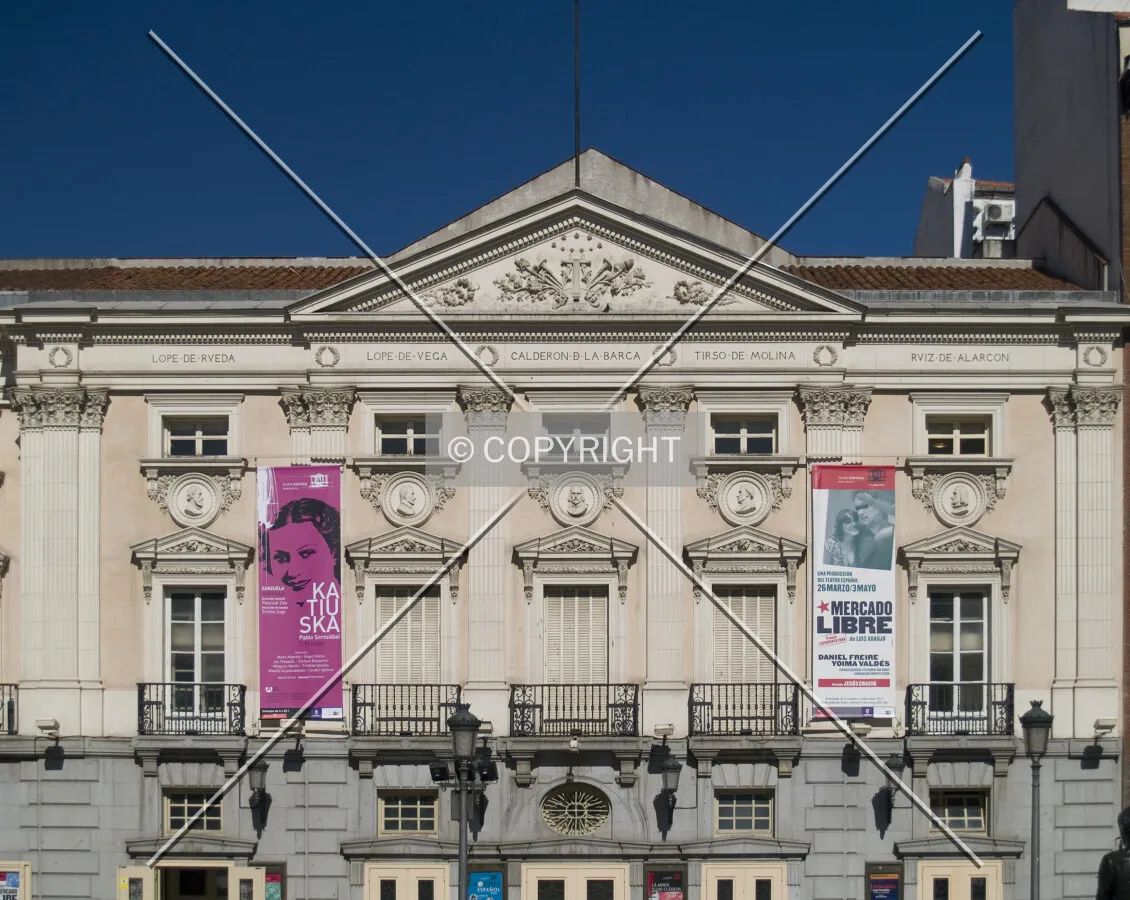 Western façade