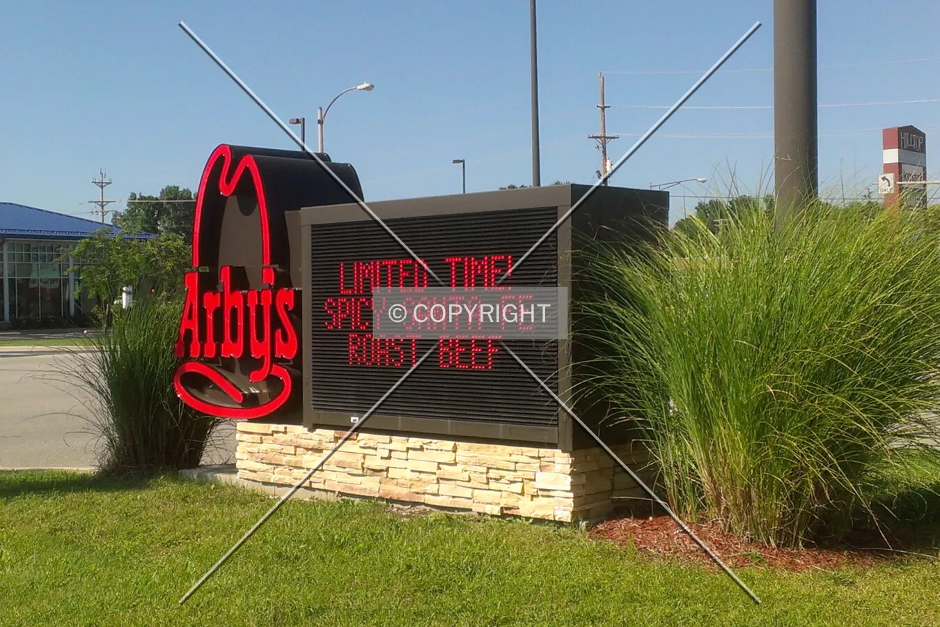 Arby's sign from the southeast