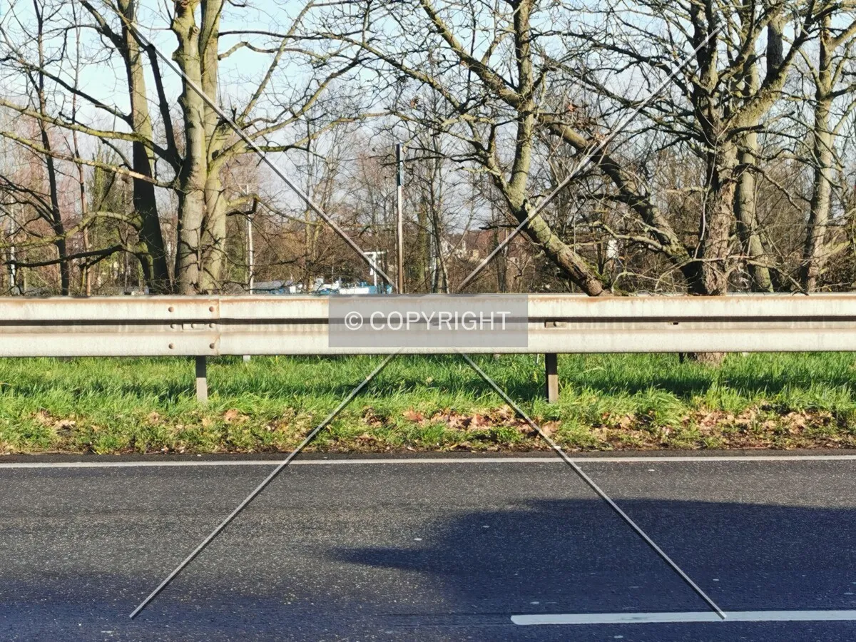Crash barrier