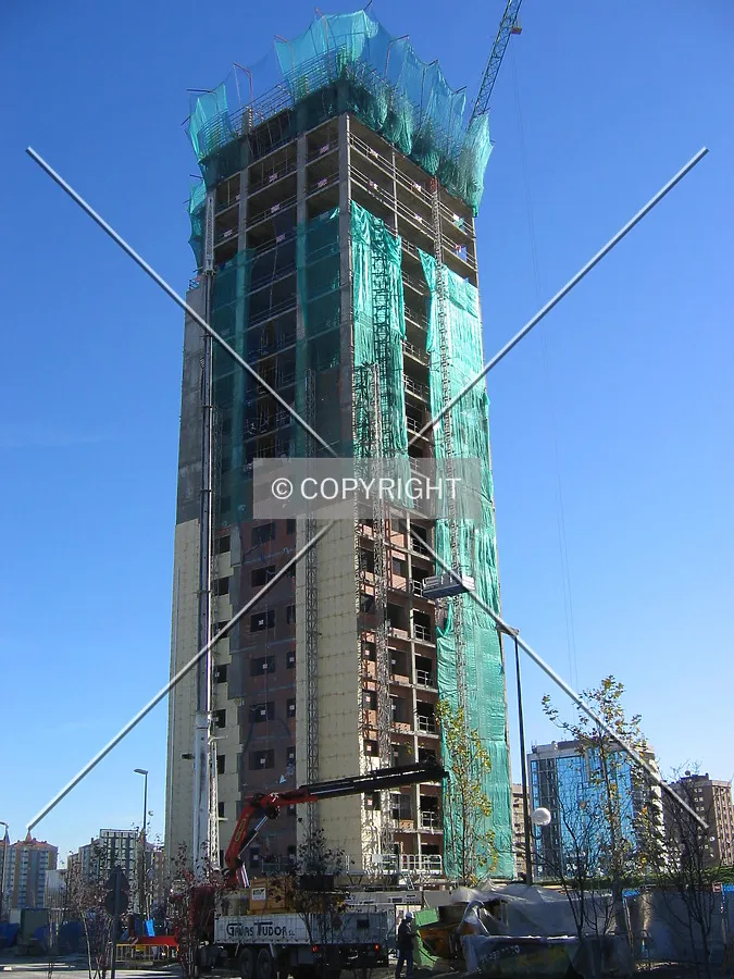 Full-height view