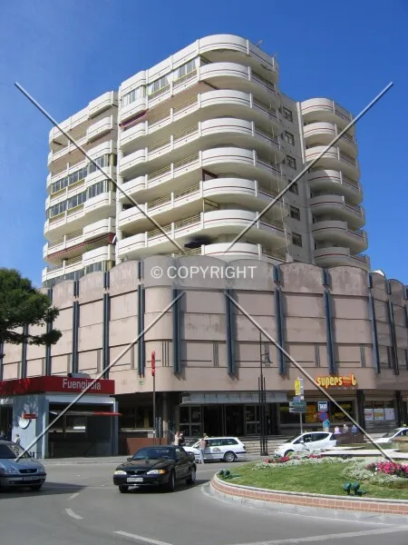 Centro Comercial Reyes