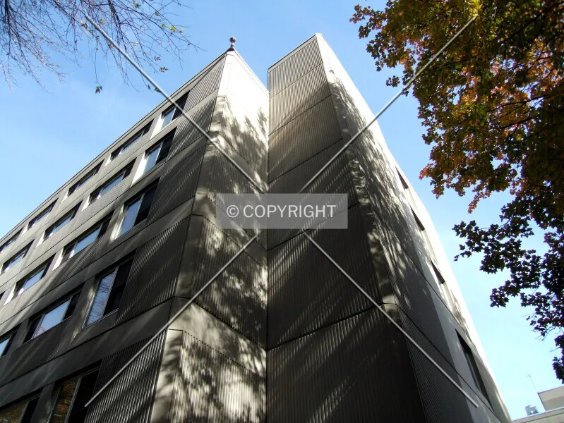 Photo 090-437-620