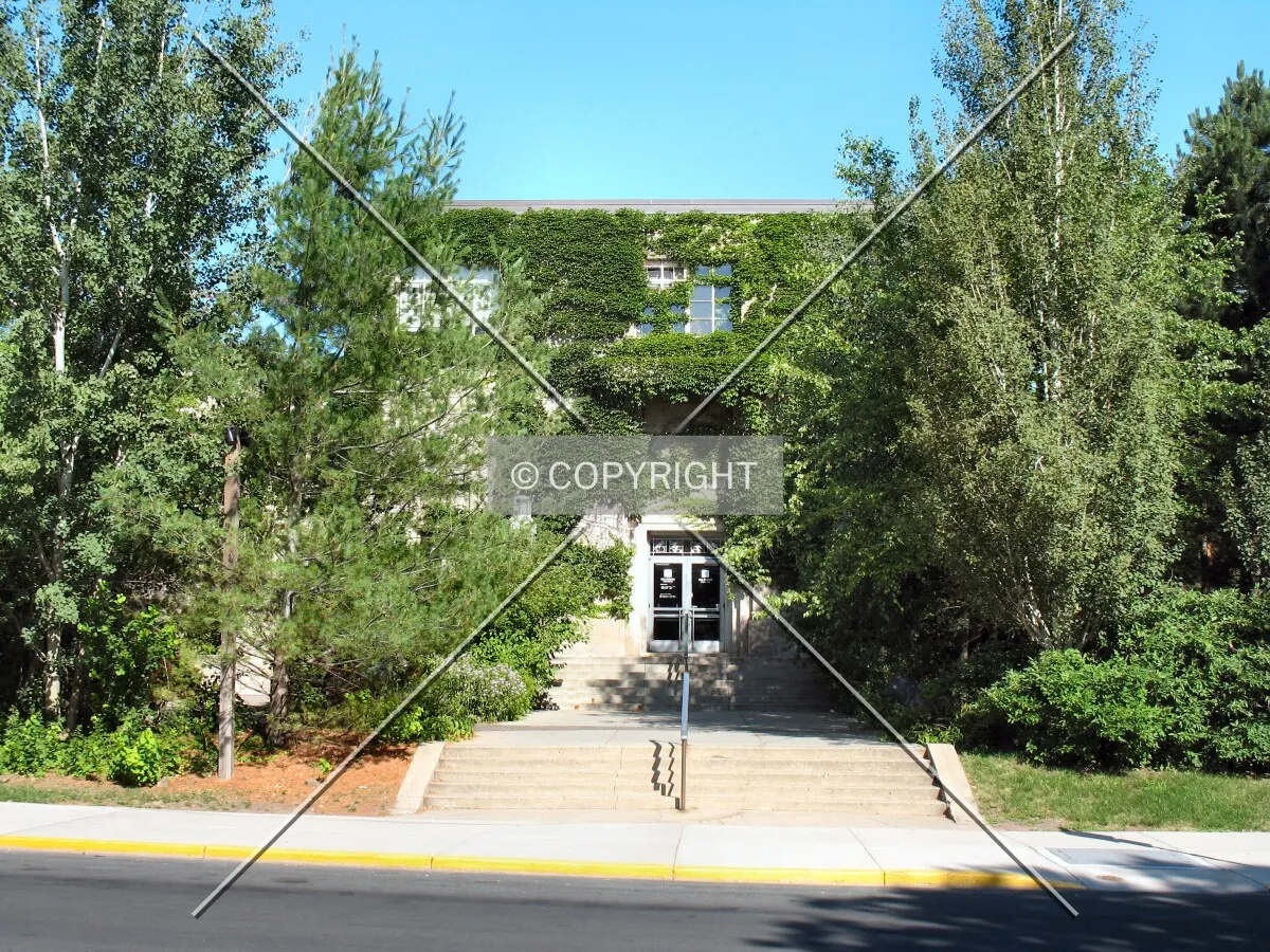 Main entrance from Church Street SE