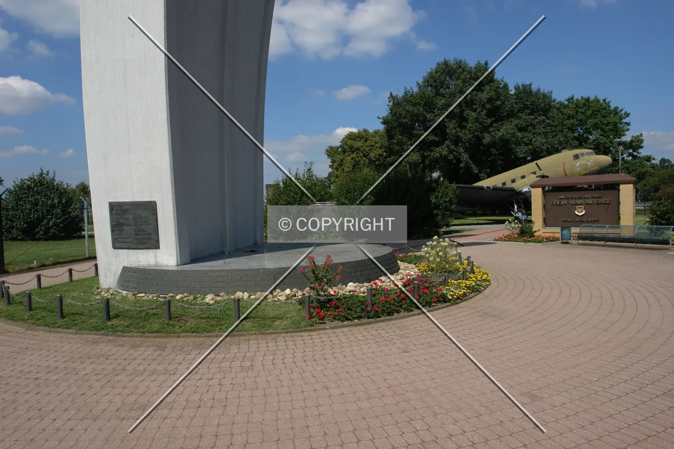 Plaza in front of the Airlift Monument Frankfurt