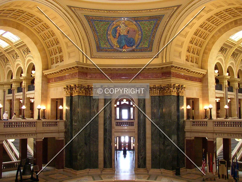 Photo 091-167-642