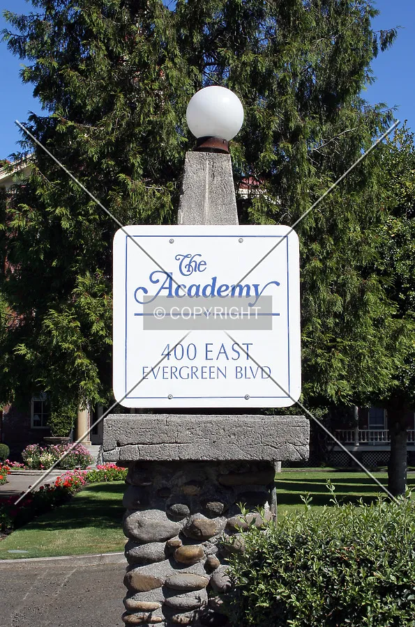 Building sign