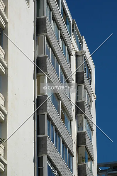 Photo 913-686-567