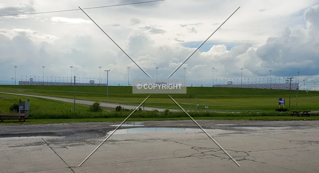 Photo 913-837-194