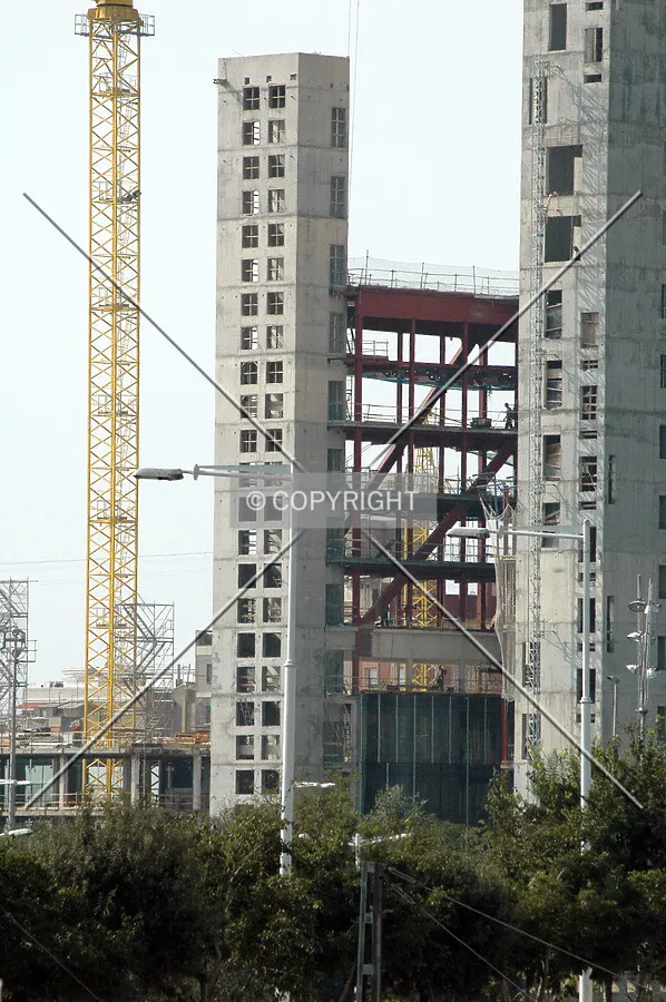 South lift concrete core