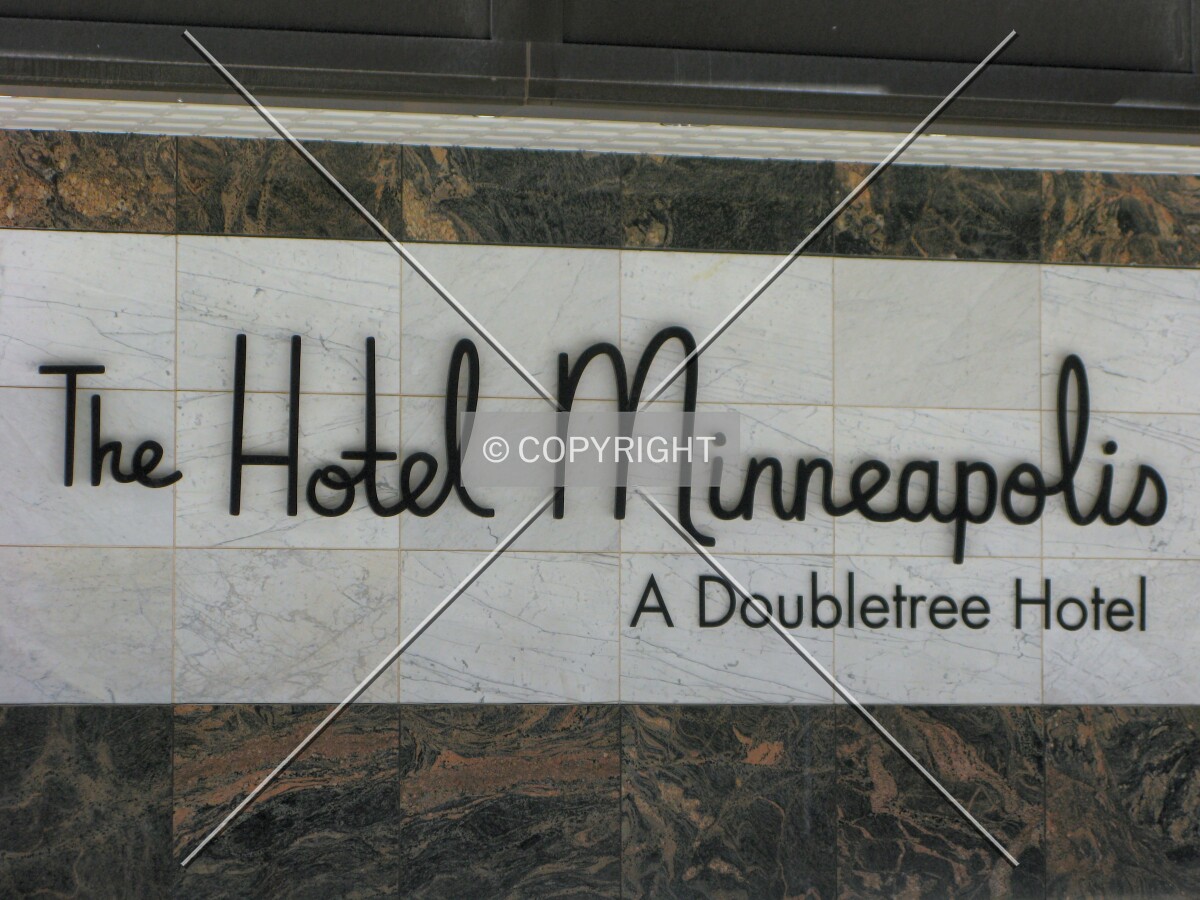 Signage along 2nd Avenue South