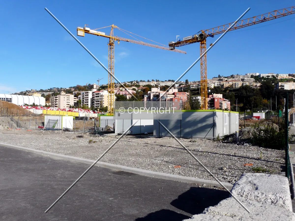 Looking northwest from Avenue Robini