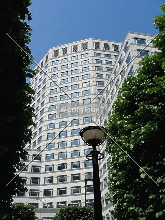 Looking up from Cabot Square