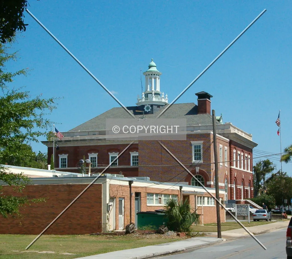 View from Reynolds Street looking south