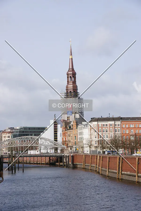 Katharinenkirche in Hamburg with scaffolding on the church tower